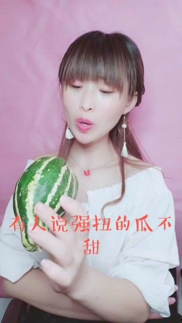 娱乐吃瓜酱起名字,揭秘娱乐圈那些不为人知的幕后故事